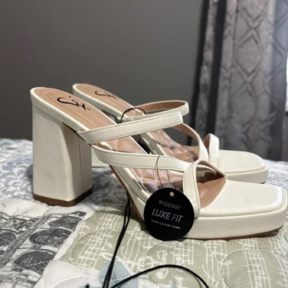 Windsor Elegant White Block Heel Sandals